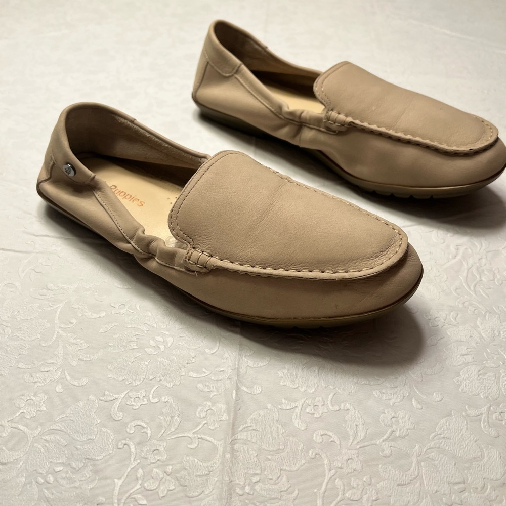Hush Puppies Tan Women's Flats - Picture 3 of 9